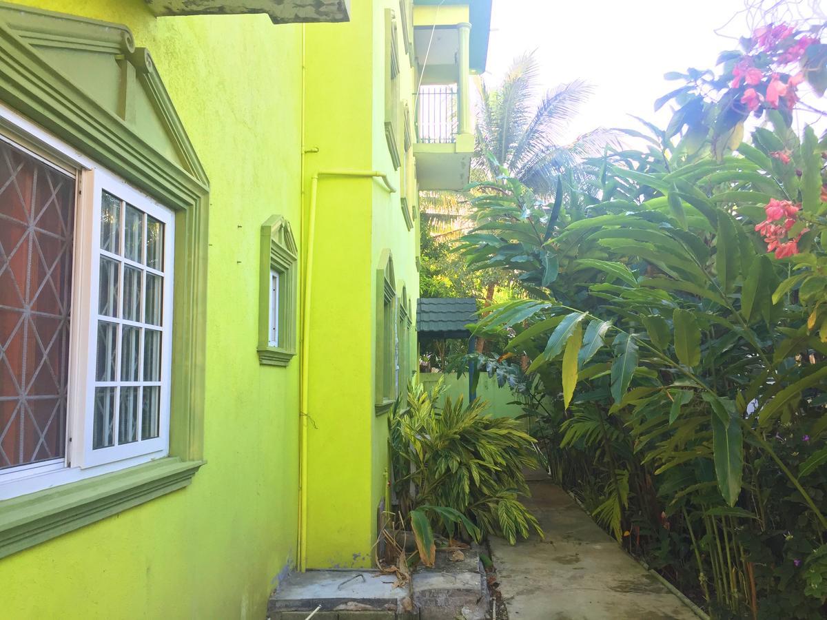 Yaad Hostel Montego Bay Kültér fotó