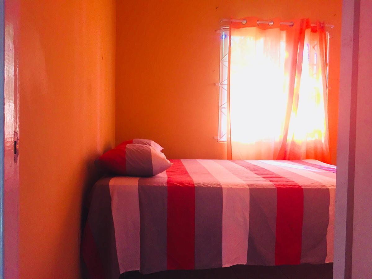 Yaad Hostel Montego Bay Kültér fotó
