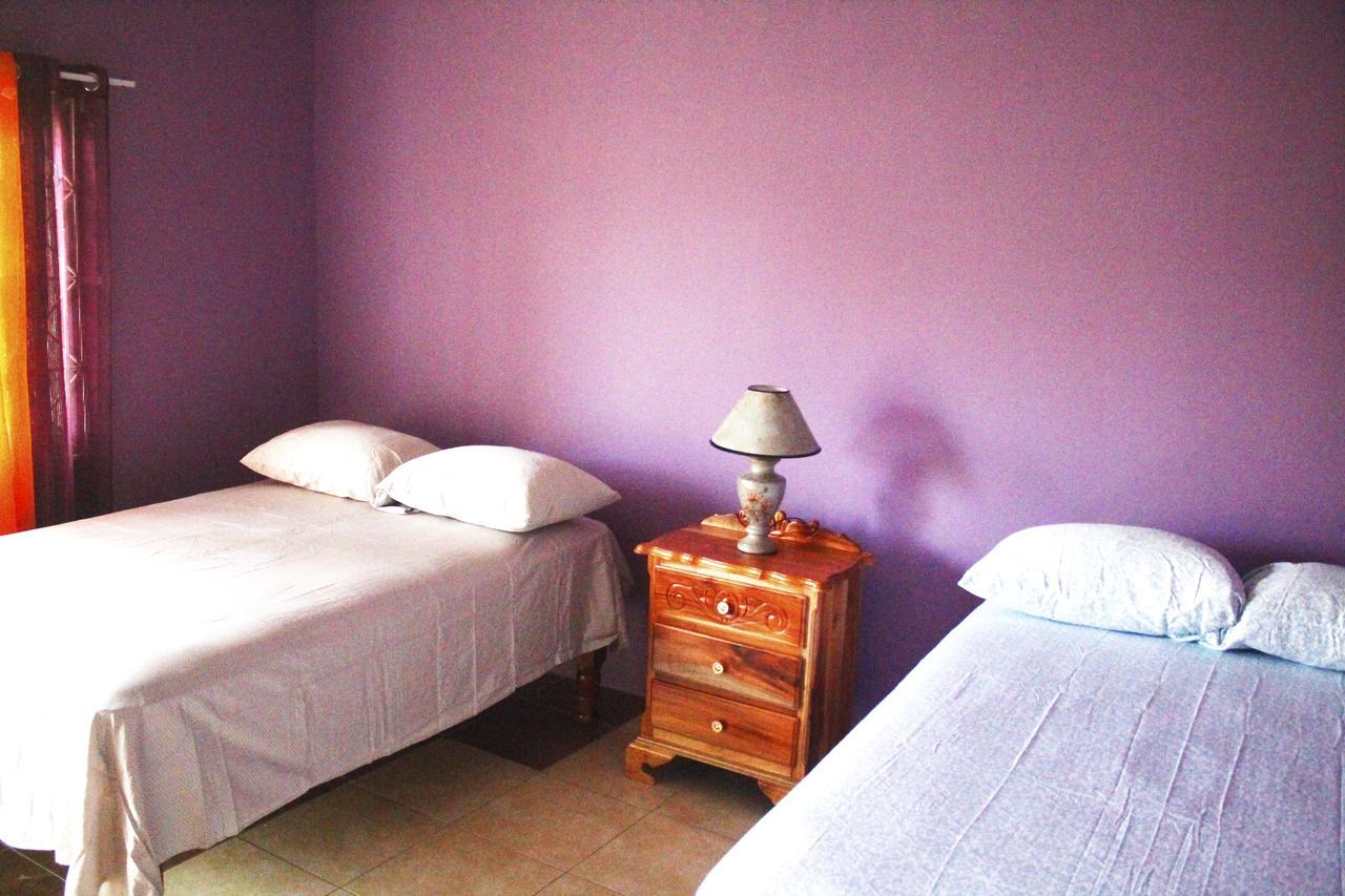 Yaad Hostel Montego Bay Kültér fotó