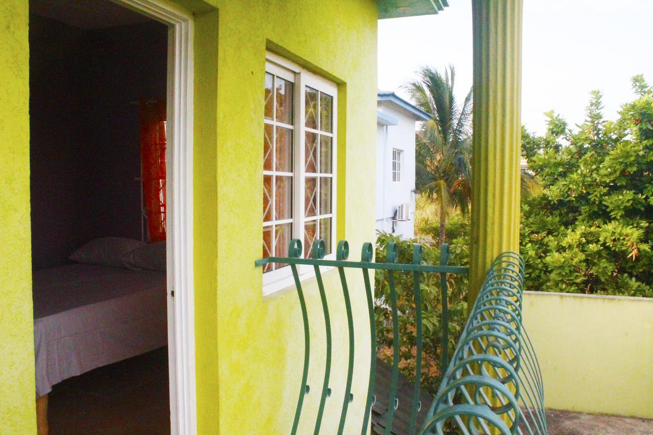 Yaad Hostel Montego Bay Kültér fotó