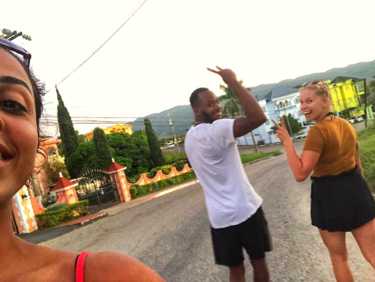 Yaad Hostel Montego Bay Kültér fotó