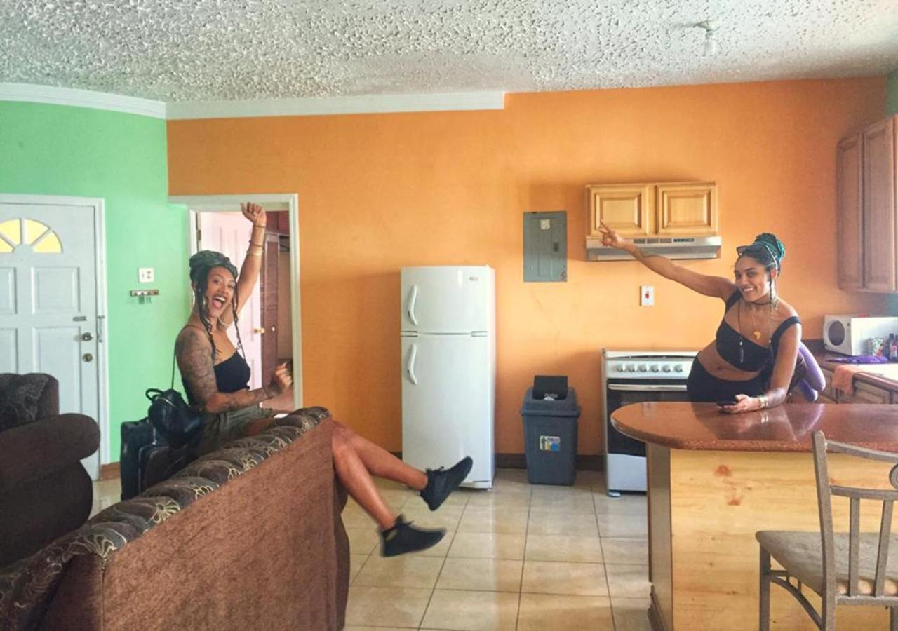 Yaad Hostel Montego Bay Kültér fotó