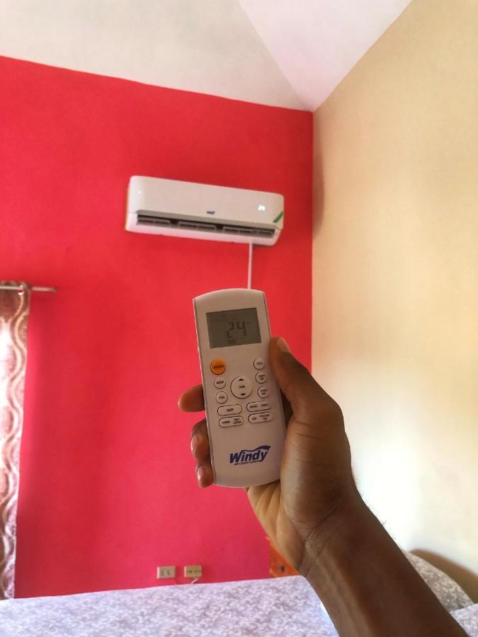 Yaad Hostel Montego Bay Kültér fotó